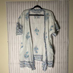 Lucky Brand Linen Cover up or kimono  white and blue size S see photos